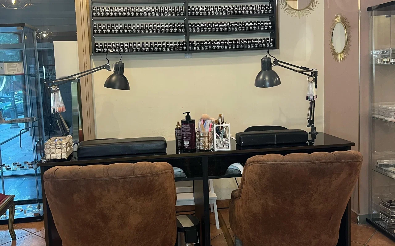 Queens & Kings Nails and More - Image 2