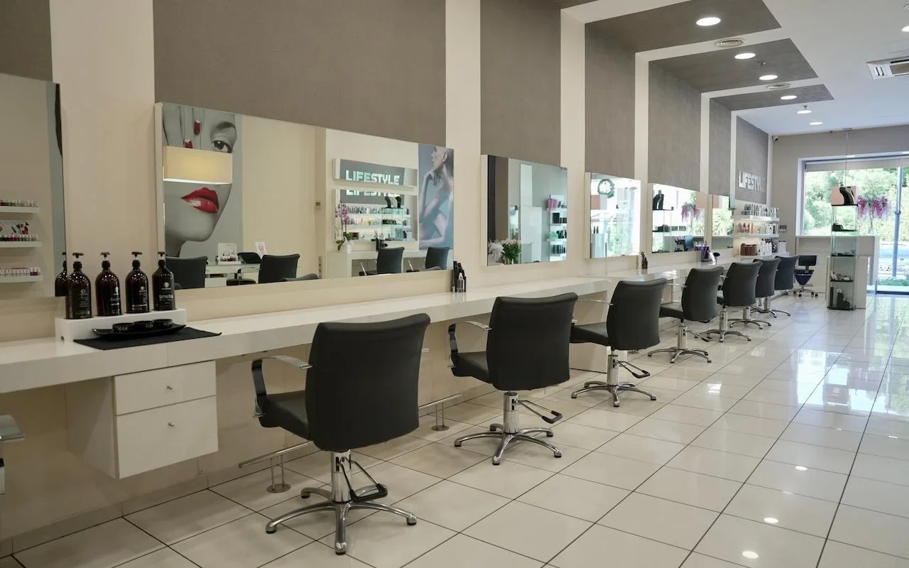 LIFESTYLE - Image 2