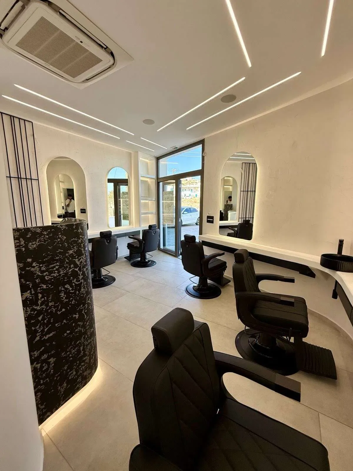 Barberadiko - Mykonos (Ornos) - Image 2