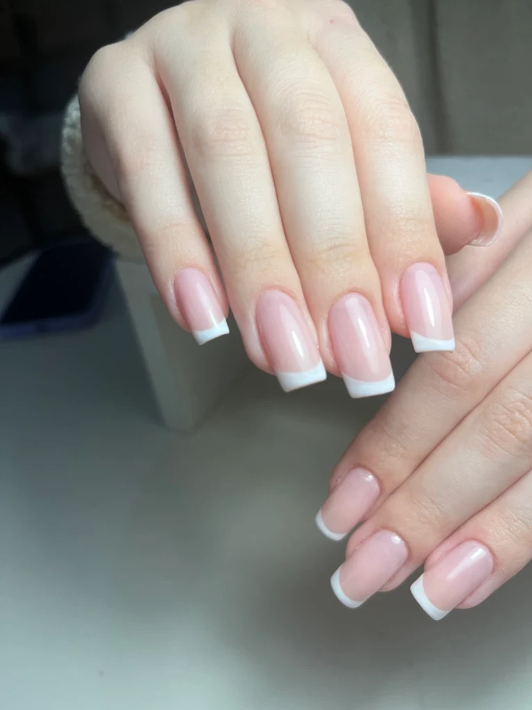 Kelli Kiriazi beauty salon - Image 3
