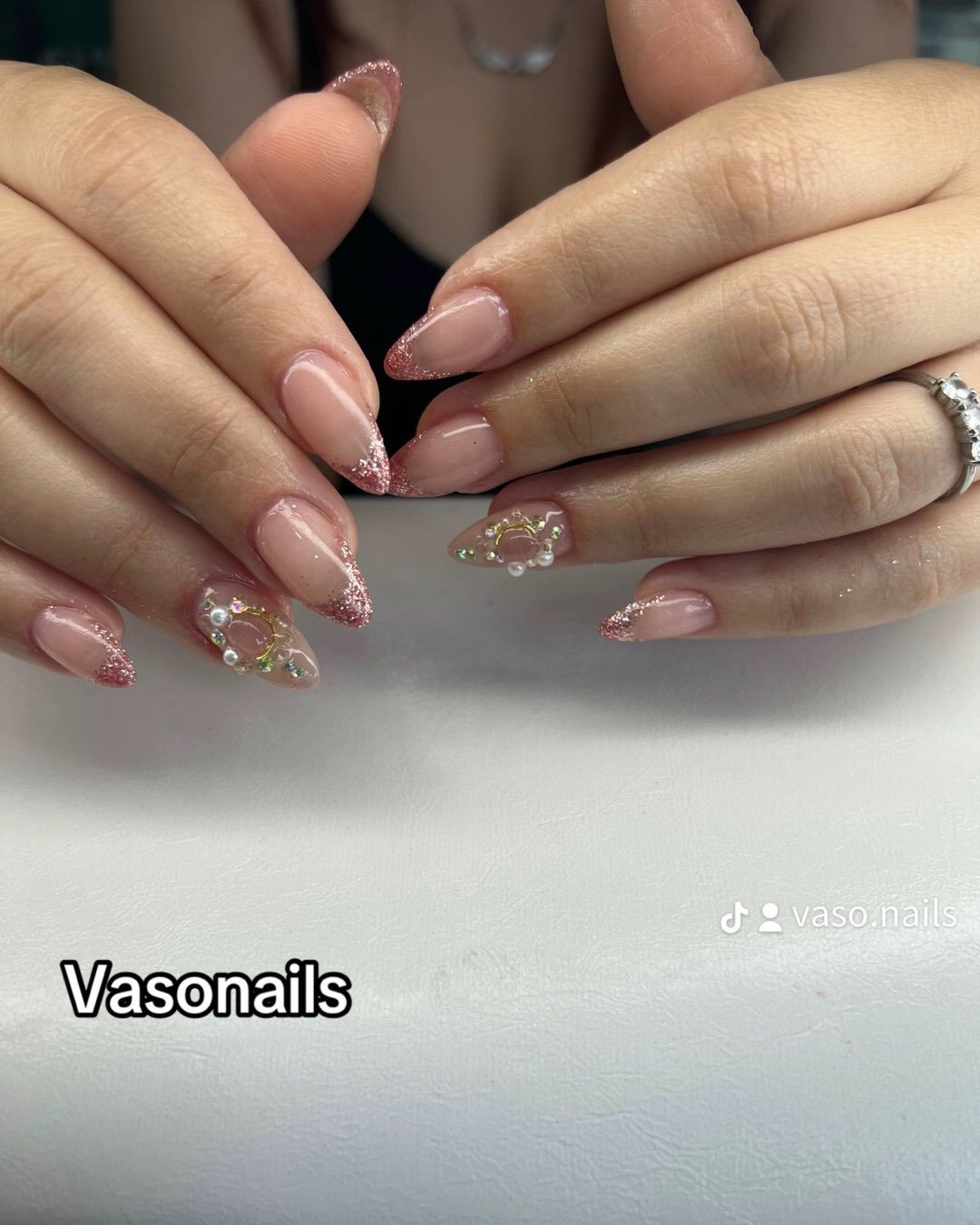 Vaso Nails - Image 10