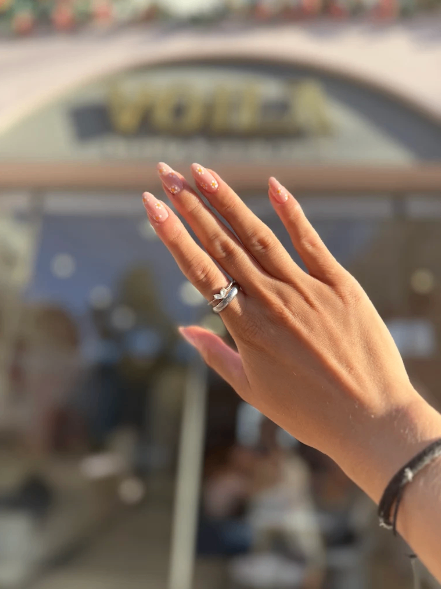 Voila Beauty & Nails Room - Image 6