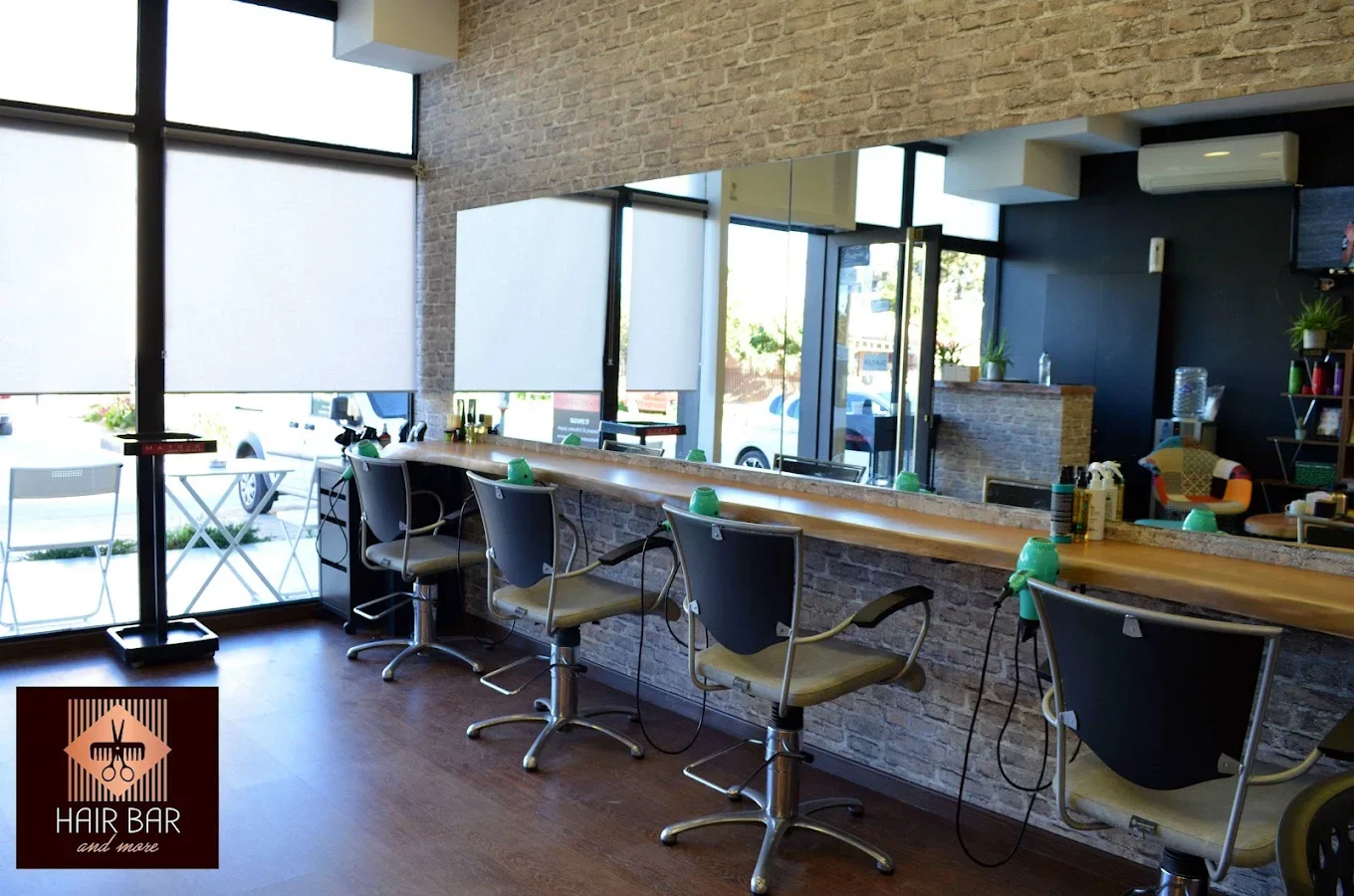 HairBar & more - Image 2