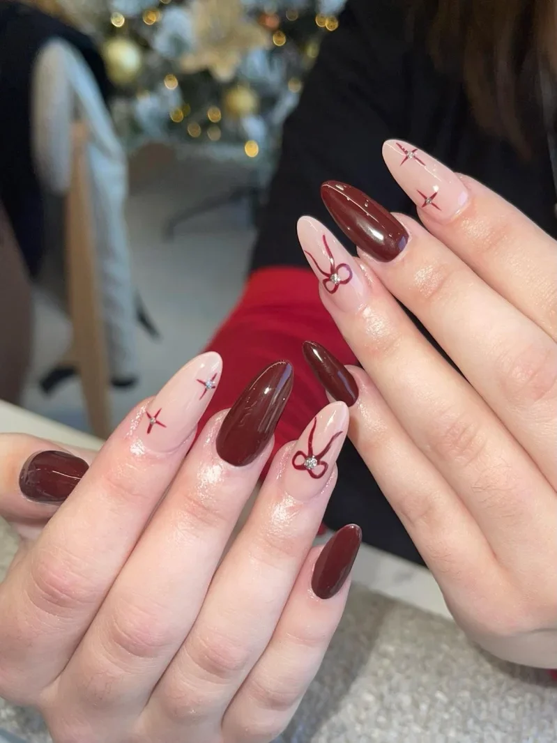 Nails Gold Bloom - Image 6