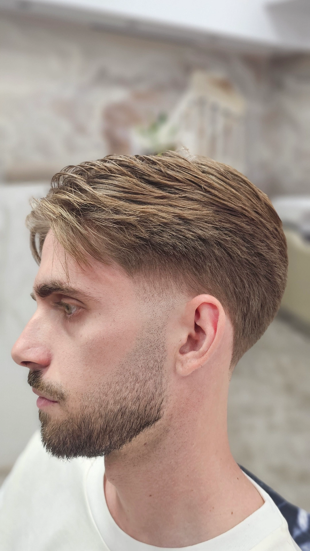 Hoplite Barbershop - Image 14