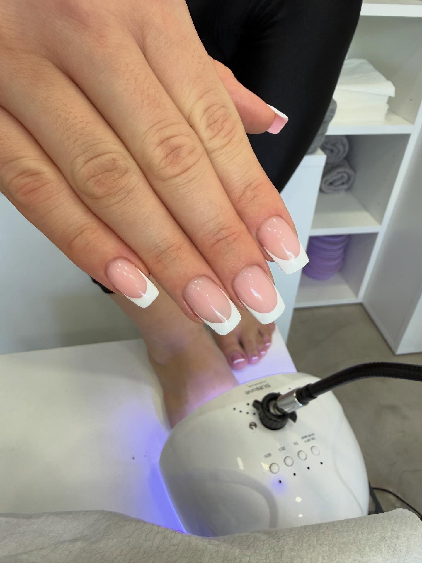 Nail Tech - Nails Koridallos - Image 27
