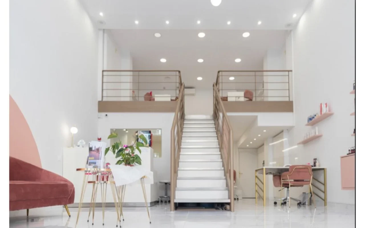 ΝΥΧΙ Nail Studio Αλεξανδρούπολη - Image 1