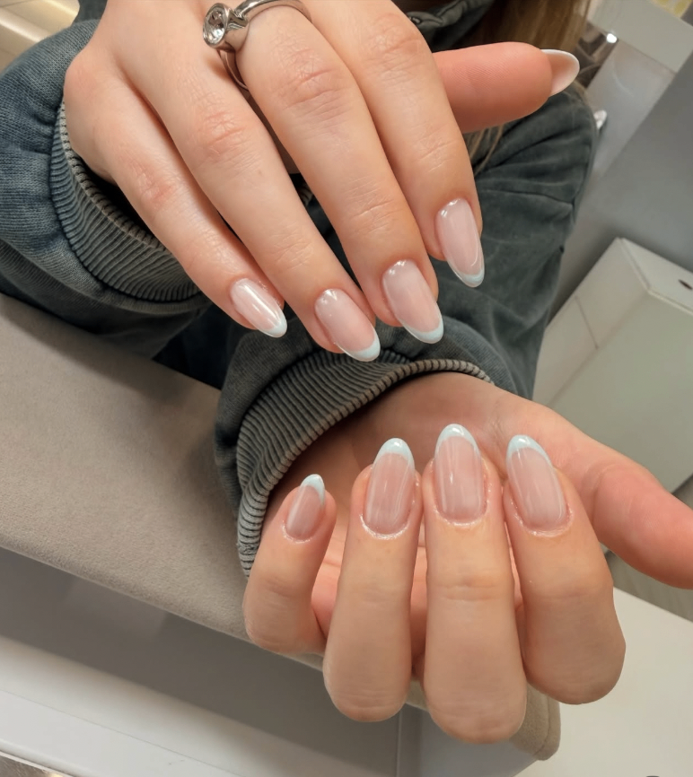 Petit Cure Kolonaki - Image 1