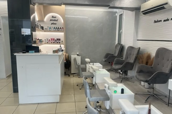 Petit Cure Kolonaki - Image 13