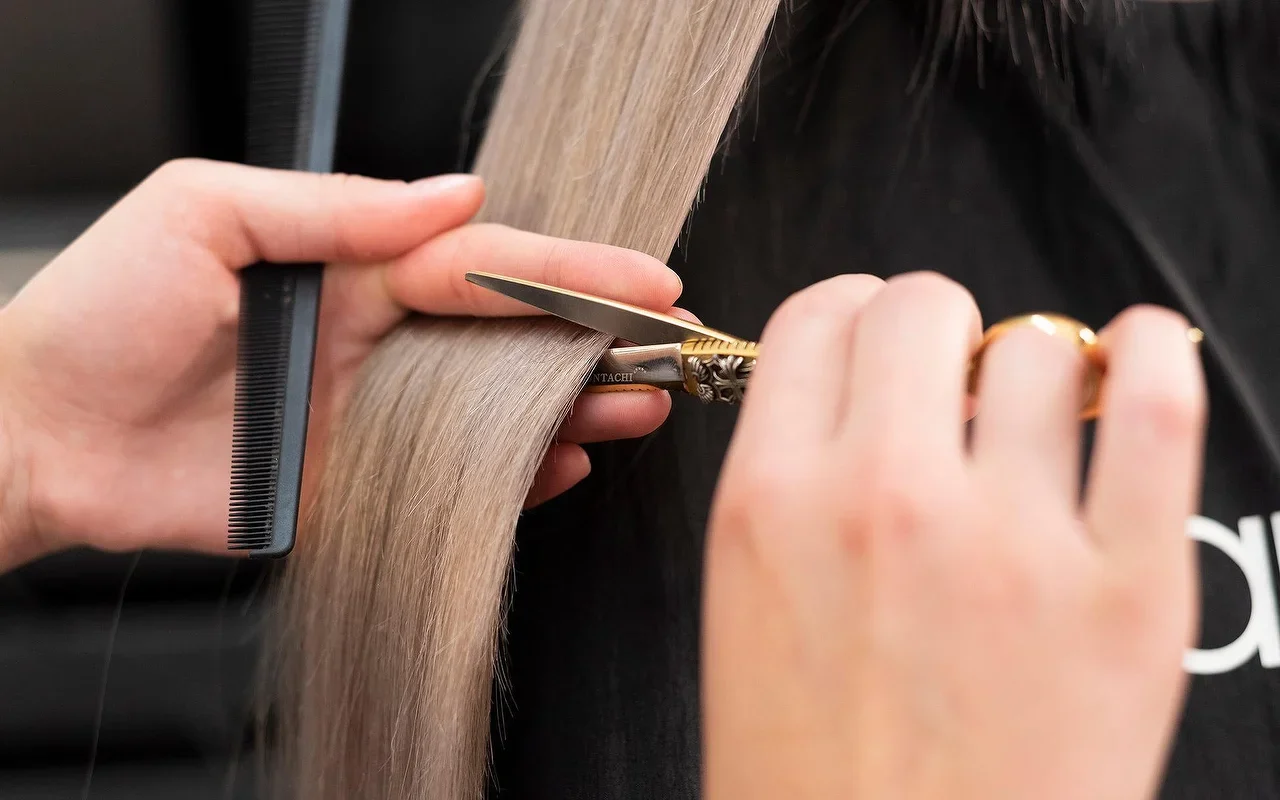 I Hair U - Image 1