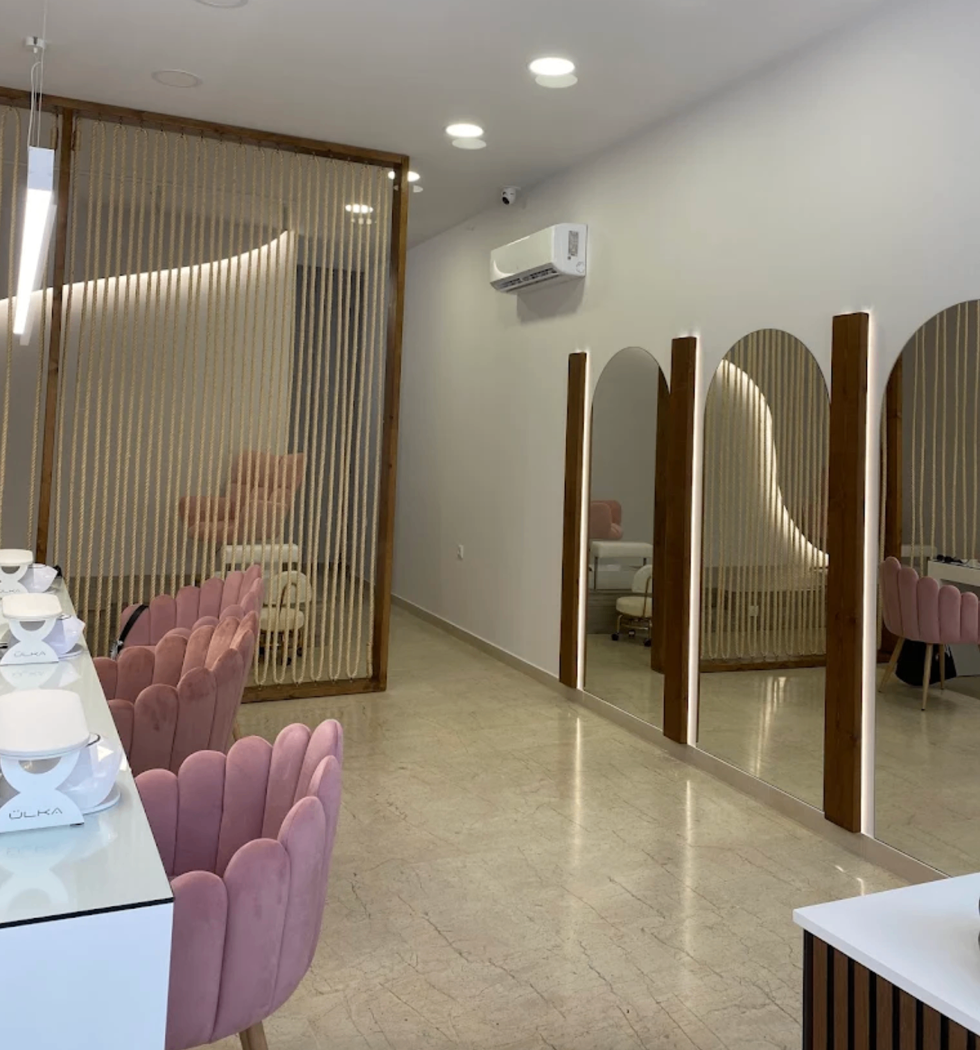 Nailset Beauty Bar - Image 33