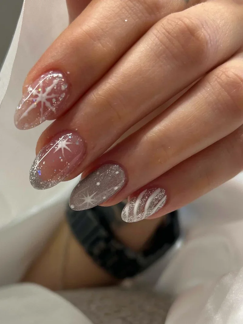 Nails Gold Bloom - Image 12