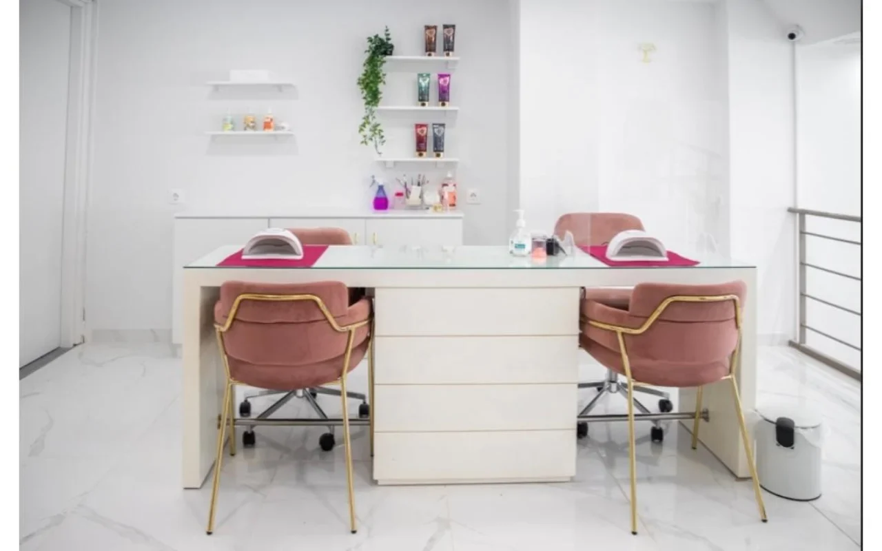 ΝΥΧΙ Nail Studio Αλεξανδρούπολη - Image 2