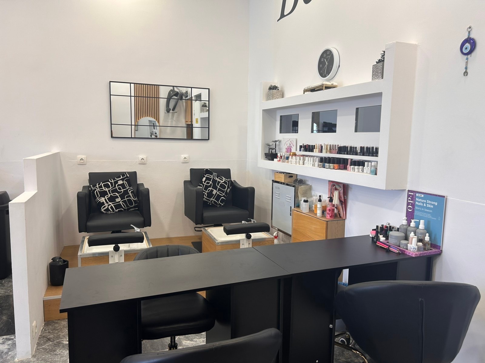 Gallery 11