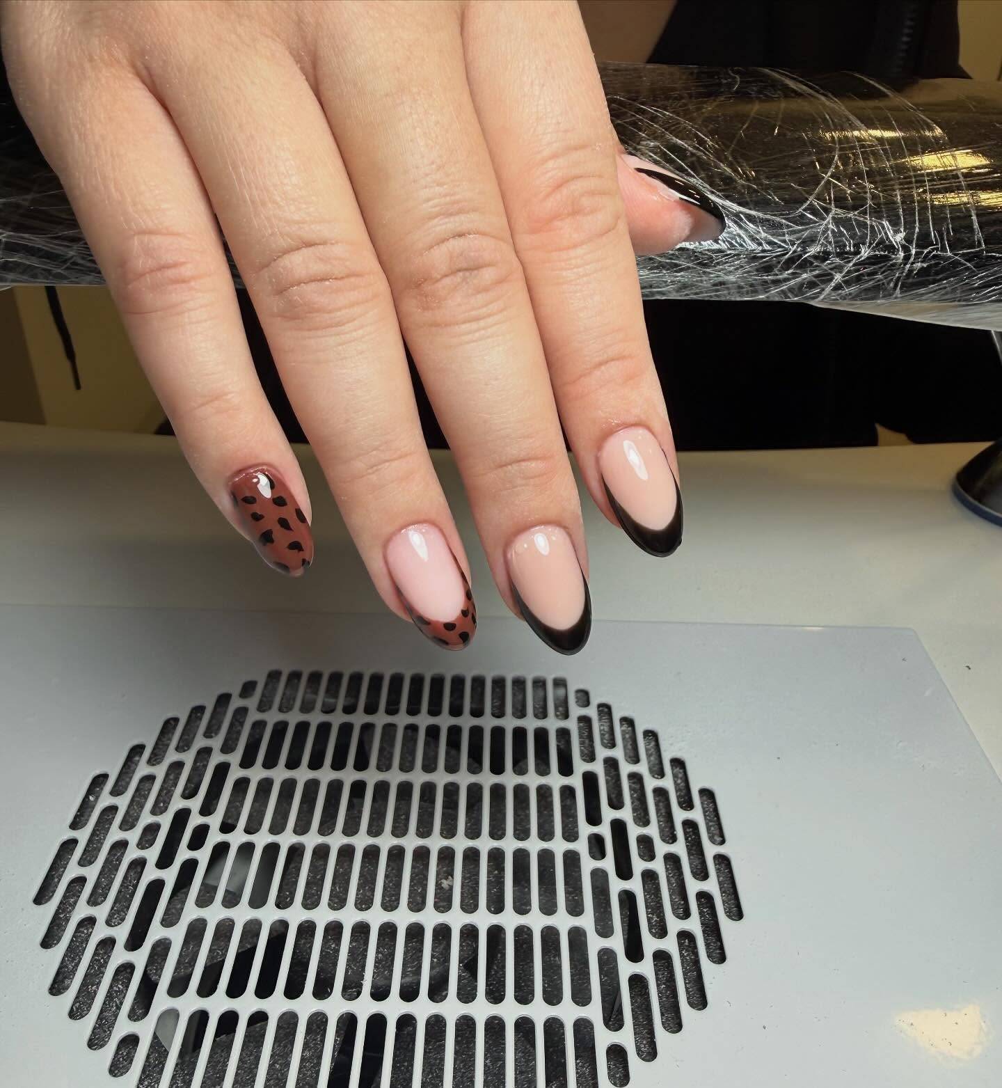Nail Tech - Nails Koridallos - Image 25