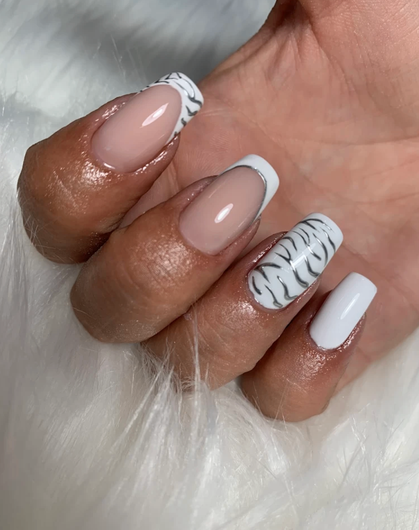 Nailset Beauty Bar - Image 29