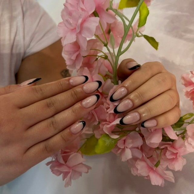 Eva's Nails - Image 3