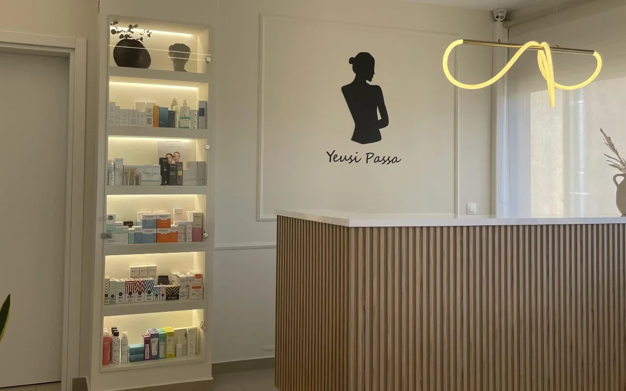 Yeusis Beaute - Image 1
