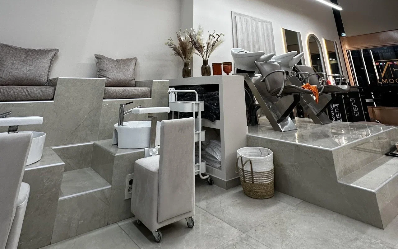 FN ROOM - Image 2