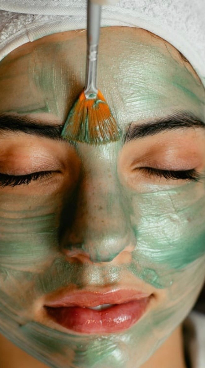 Natural Solution Face & Body by Anna Patapi - Image 3