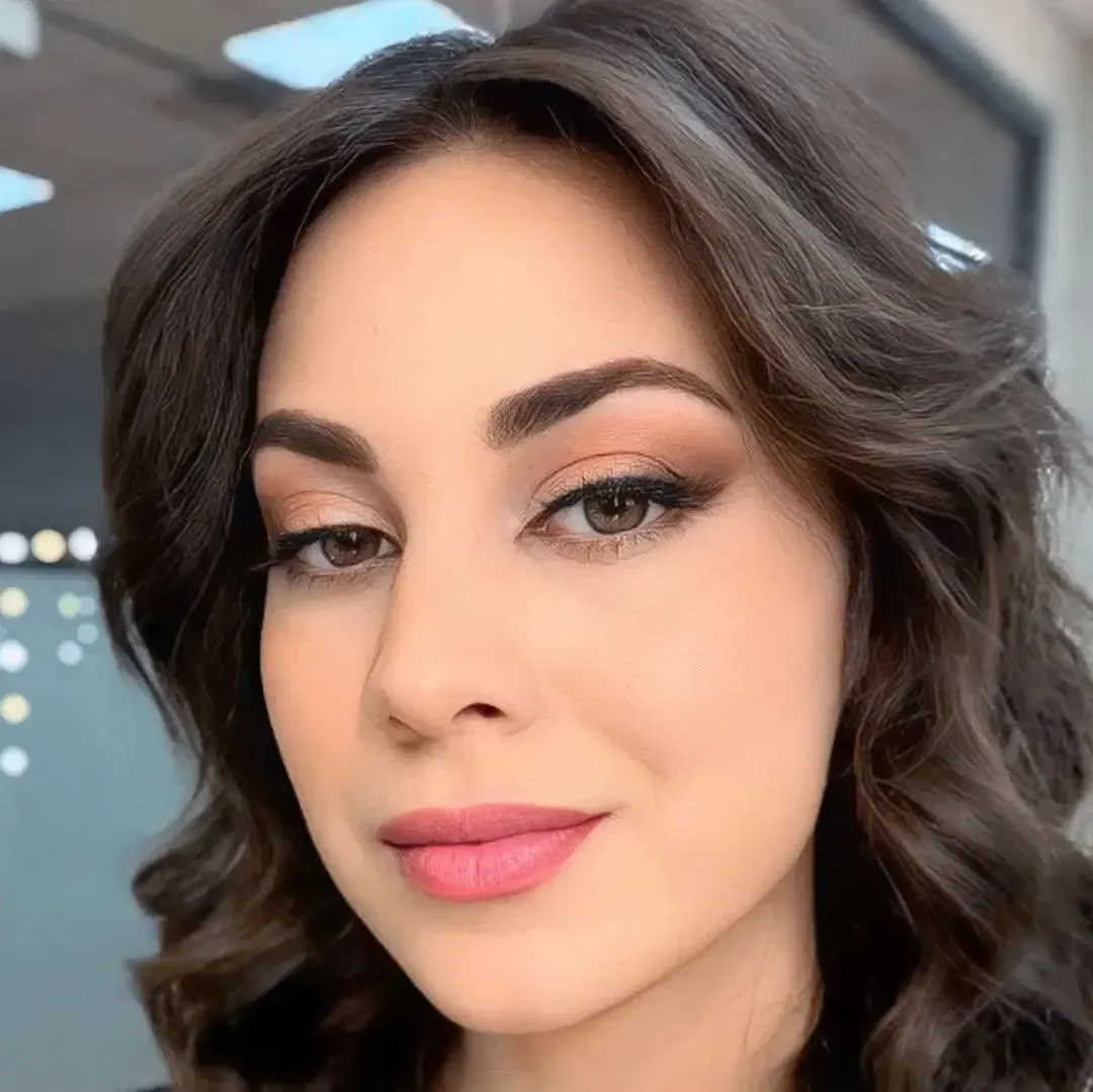 Vaso Stampoli Makeup Artist - Image 5
