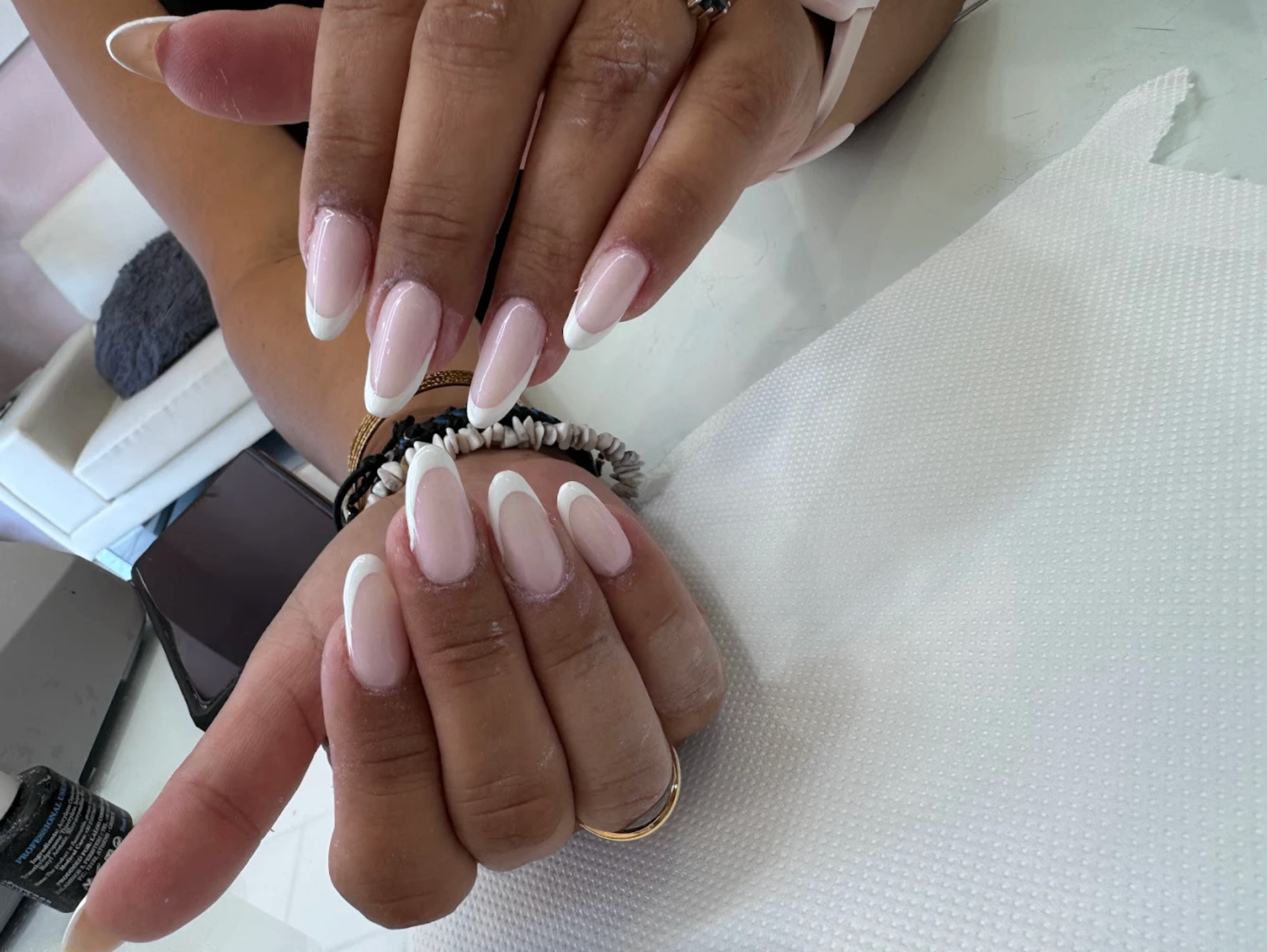 Voila Beauty & Nails Room - Image 20